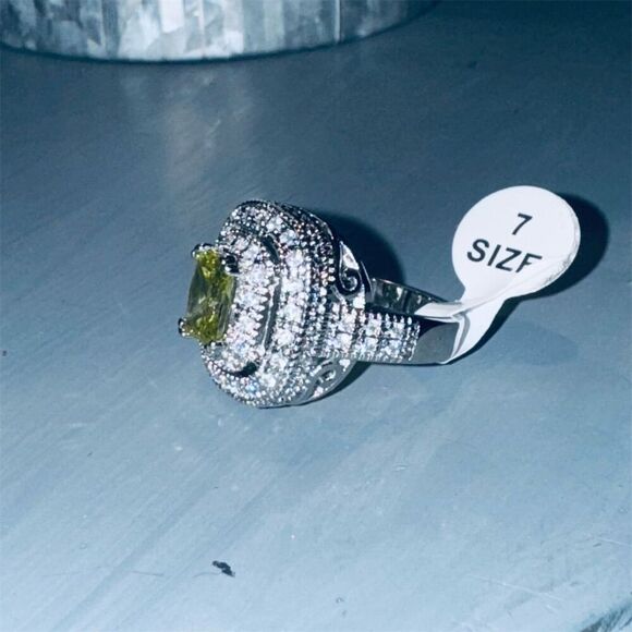Cushion Double Halo Green Peridot Sterling Silver Cocktail ring in size 7. - Picture 9 of 12